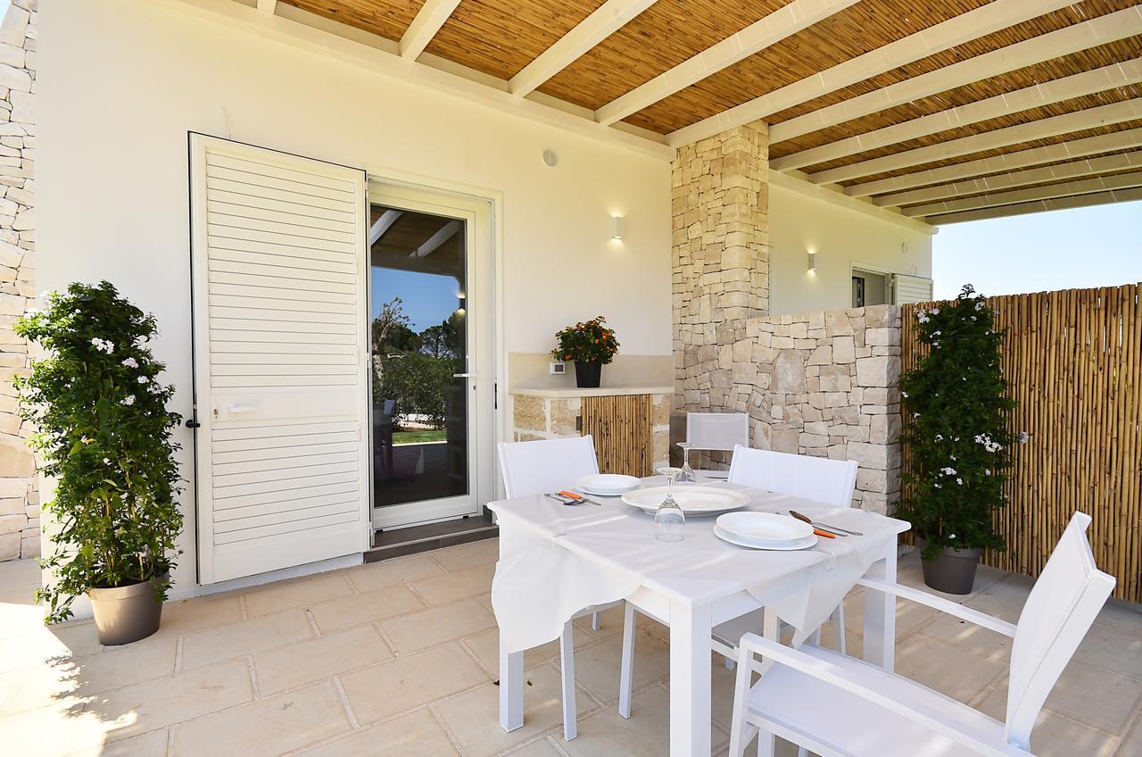 Borgo Fiorito Relais Panzió Parabita Kültér fotó