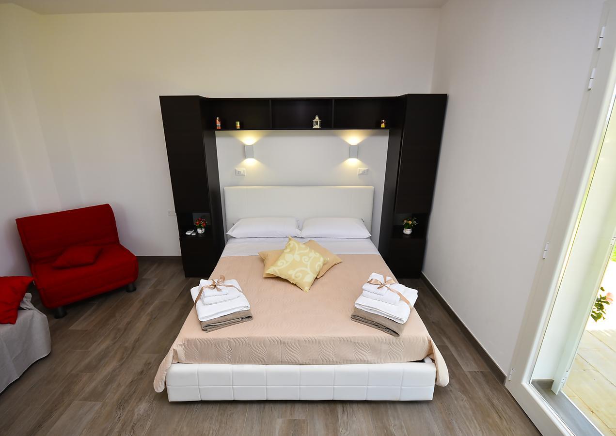Borgo Fiorito Relais Panzió Parabita Kültér fotó