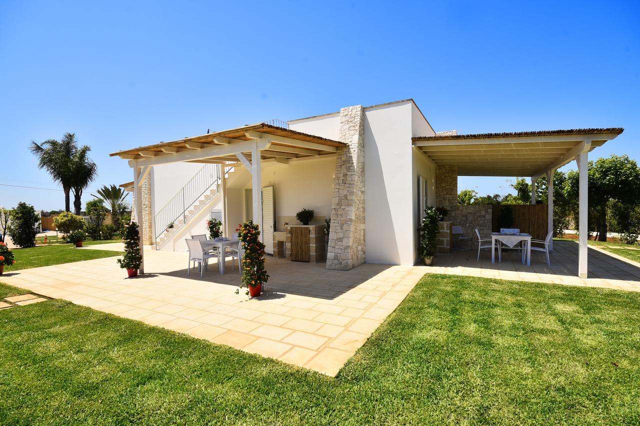 Borgo Fiorito Relais Panzió Parabita Kültér fotó