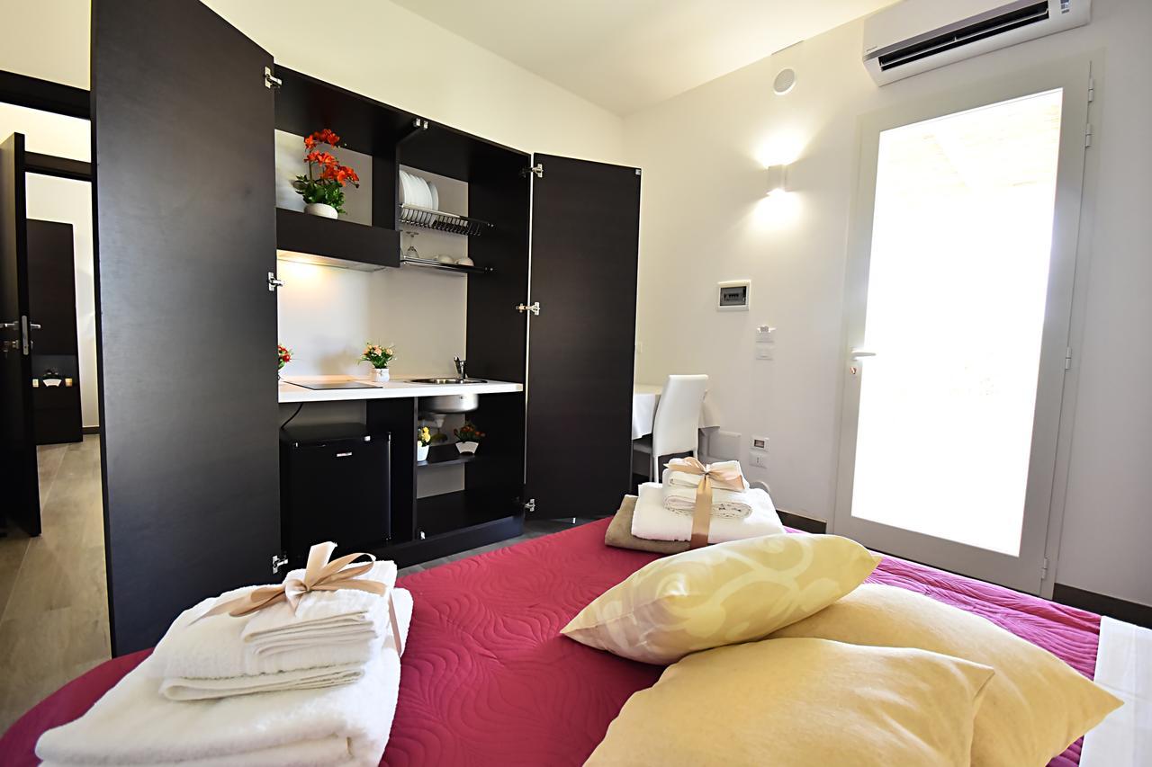 Borgo Fiorito Relais Panzió Parabita Kültér fotó