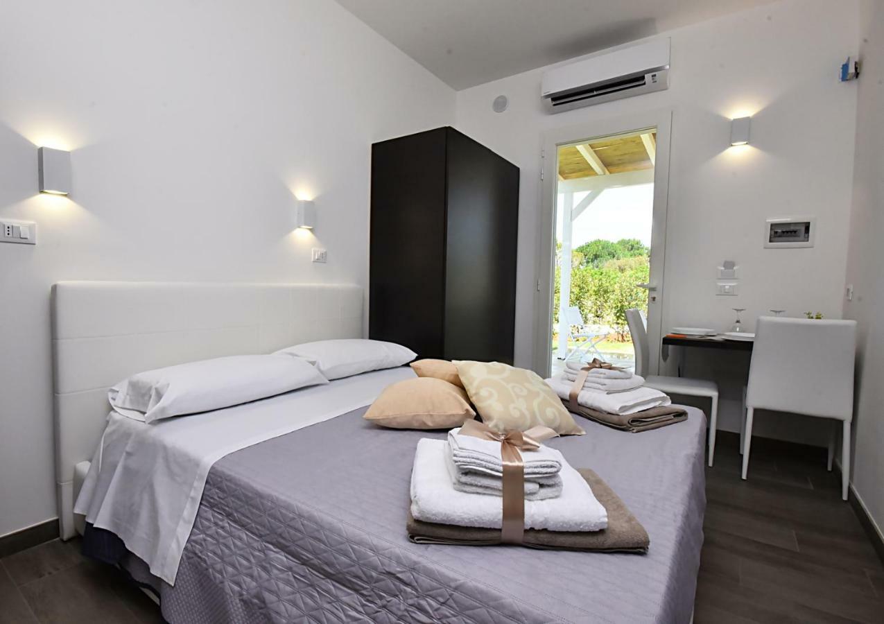 Borgo Fiorito Relais Panzió Parabita Kültér fotó